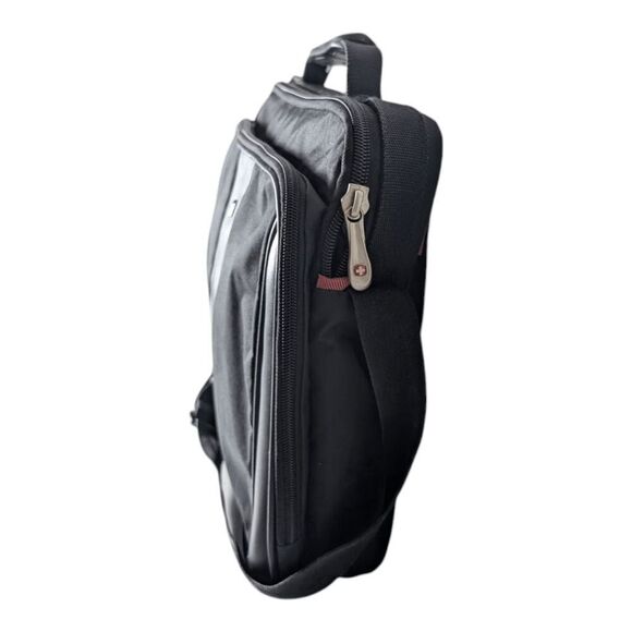 SWISSGEAR Wenger Legacy 17' Slimcase - Picture 4 of 6